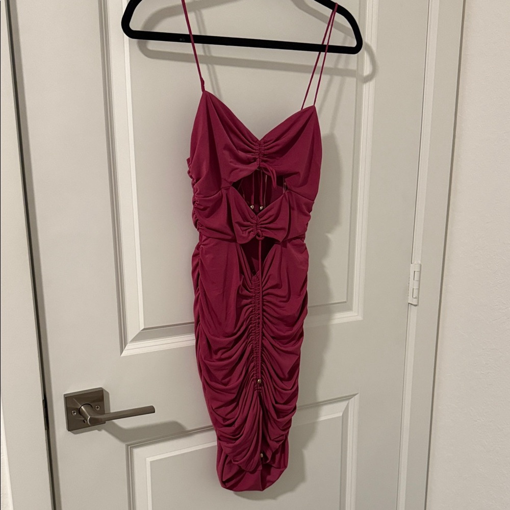 Chic Backless Ruched Dress in Vibrant Pink